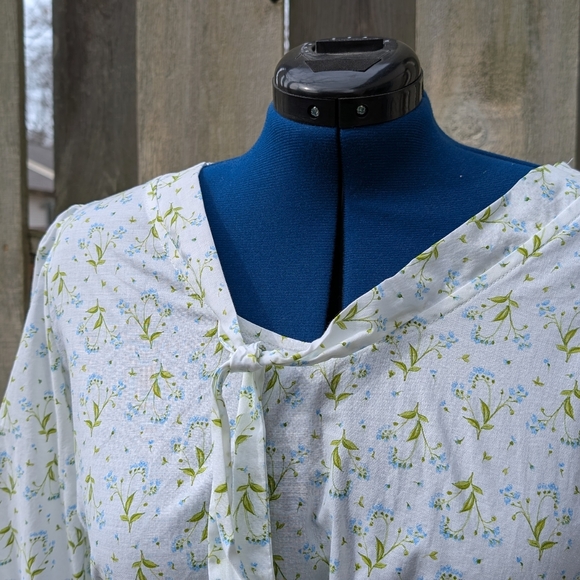 Flaearle Tops - Floral Tie Blouse